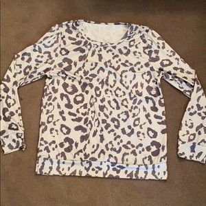 Leopard soft long sleeve shirt